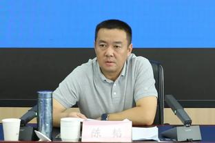 约克：滕哈赫得让桑乔离开，他会影响更衣室这不利于士气